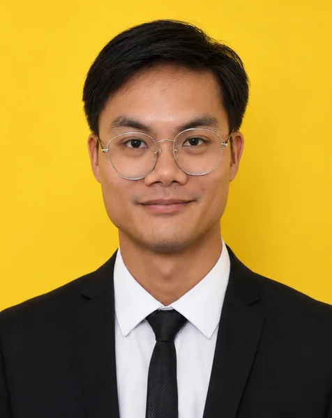 Kurt B., Quản lý Văn phòng và Chuyên viên Thanh toán